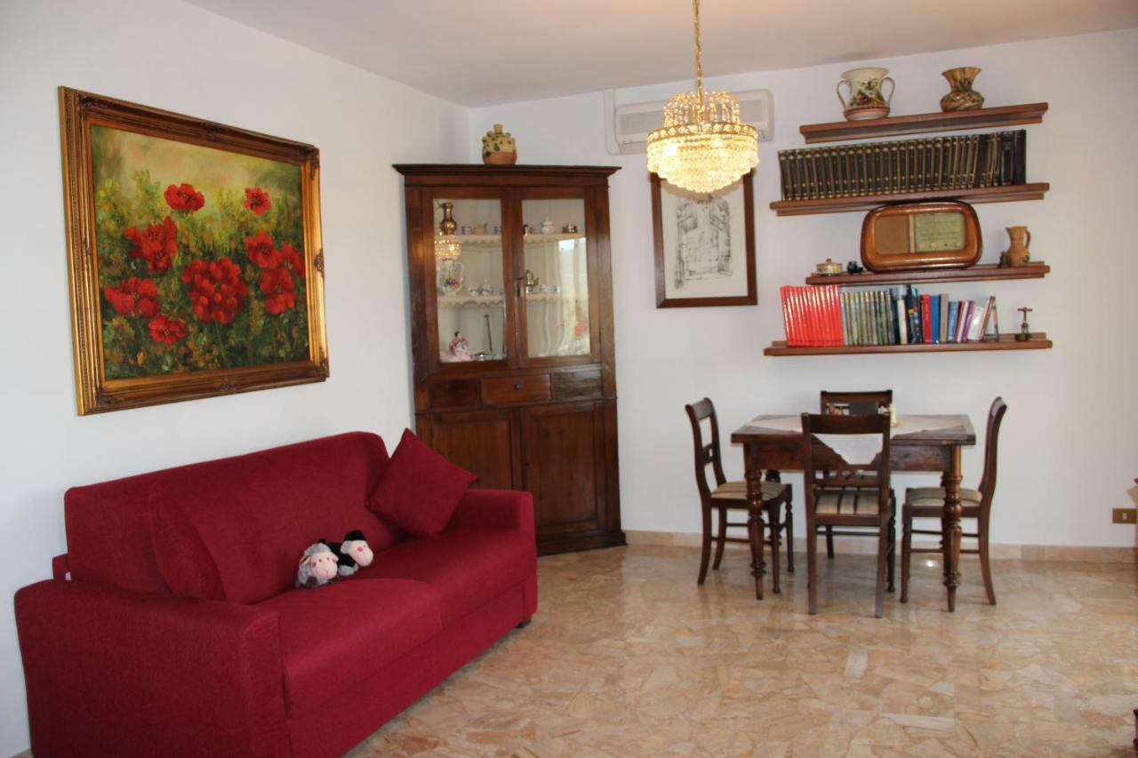 Le Coccole Del Trasimeno Guest House Tuoro sul Trasimeno Bagian luar foto